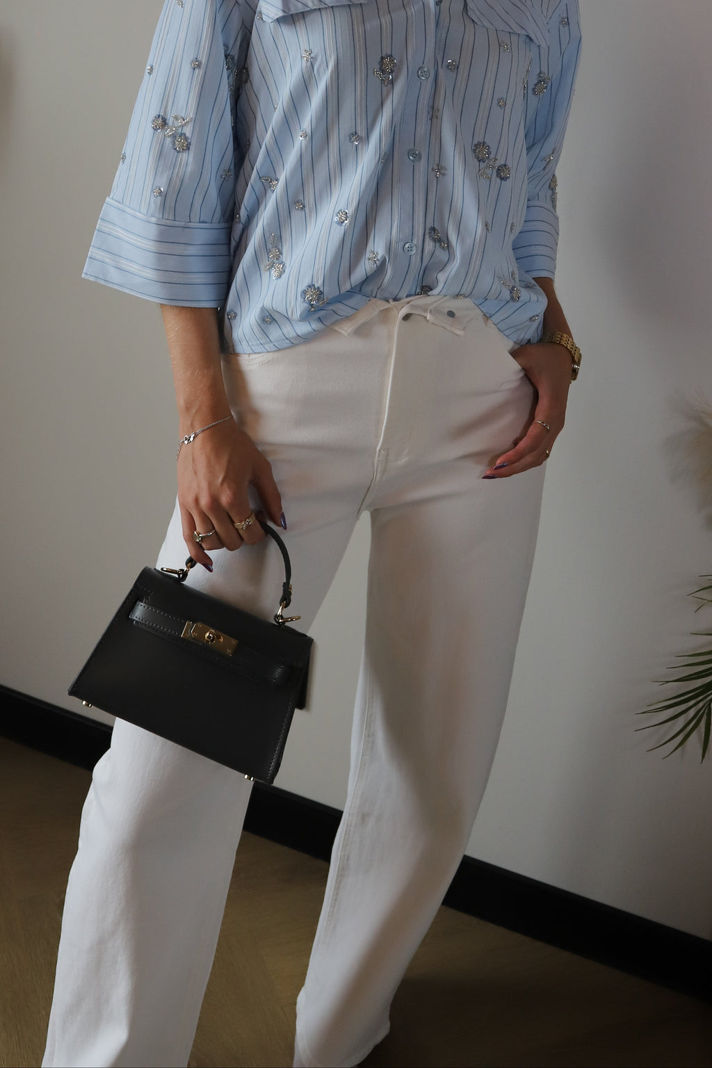 The White Fit